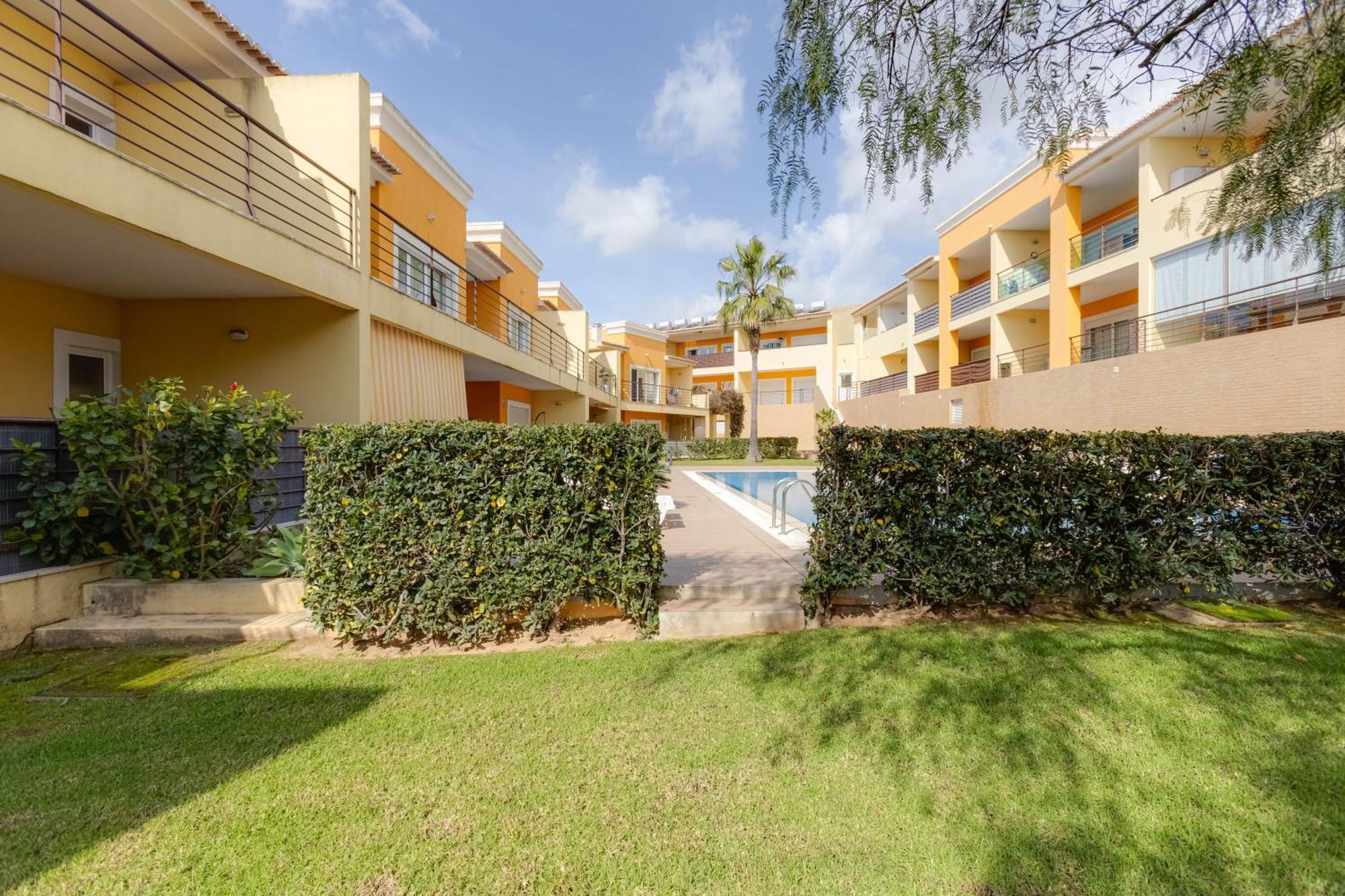 אלבופיירה The Village - Apart Para 6 Com Ac, Garagem E Piscina, A Poucos Min Da Gale מראה חיצוני תמונה